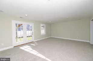 137 Meridian Ln, Sewell, NJ 08080 - Photo 7