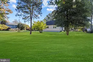 851 Trenton Ave, Sewell, NJ 08080 - Photo 33