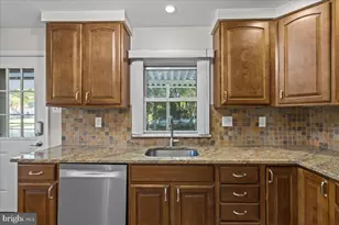 851 Trenton Ave, Sewell, NJ 08080 - Photo 13