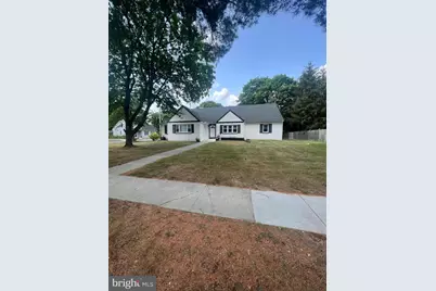 121 University Boulevard, Glassboro, NJ 08028 - Photo 1