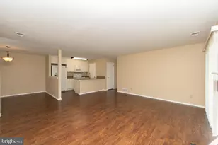 411 Durham, West Deptford, NJ 08051 - Photo 7