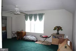 301 Castlewood Way, Woodbury, NJ 08096 - Photo 15