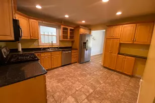 28 Fairmount Dr, Glassboro, NJ 08028 - Photo 7