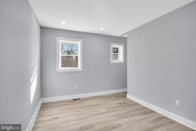 23 Grandview Avenue, Monroe Township, NJ 08094 - Photo 13