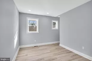 23 Grandview Ave, Monroe Township, NJ 08094 - Photo 13