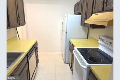 8 Charles Carroll Bldg, Washington Township, NJ 08012 - Photo 15