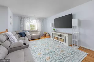 2 White Birch Ct, Washington Township, NJ 08012 - Photo 5