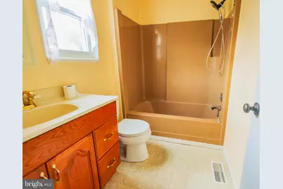 300 Macclelland Avenue, Glassboro, NJ 08028 - Photo 21