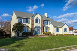 22 Orchard Dr, Harrison Township, NJ 08062 - Photo 3