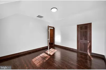 400 Poplar Avenue, Woodbury Heights, NJ 08097 - Photo 17