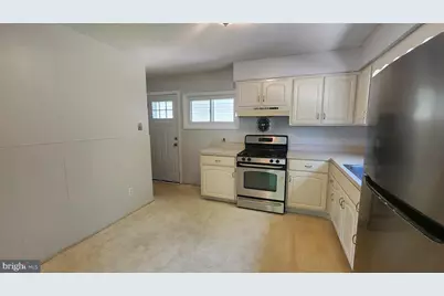 216 Pomona Avenue, Glassboro, NJ 08028 - Photo 5