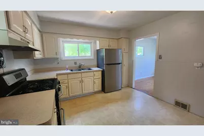 216 Pomona Avenue, Glassboro, NJ 08028 - Photo 7