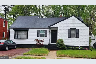 407 W High Street, Glassboro, NJ 08028 - Photo 1