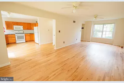 211 Laurel Avenue, Glassboro, NJ 08028 - Photo 7