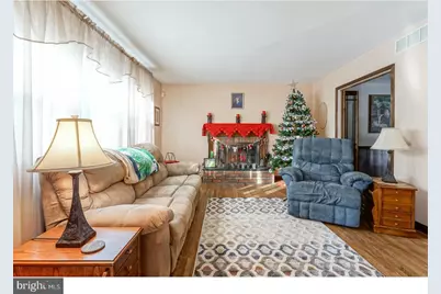 9 Deptford Road, Glassboro, NJ 08028 - Photo 5