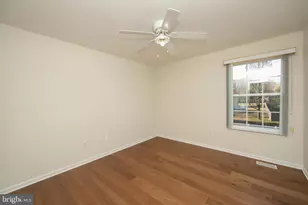 549 Maidstone Dr, Monroe Township, NJ 08094 - Photo 39