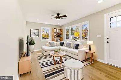 216 E Howard Street, Clayton, NJ 08312 - Photo 3