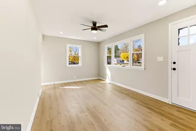 216 E Howard Street, Clayton, NJ 08312 - Photo 7