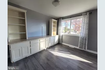 102 Sherwood Drive, Washington Township, NJ 08012 - Photo 7