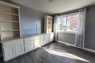 102 Sherwood Dr, Washington Township, NJ 08012 - Photo 7