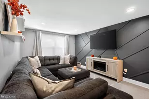 1755 Congress Dr, Blackwood, NJ 08012 - Photo 9