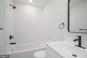 300 Lincoln Ave, Paulsboro, NJ 08066 - Photo 17