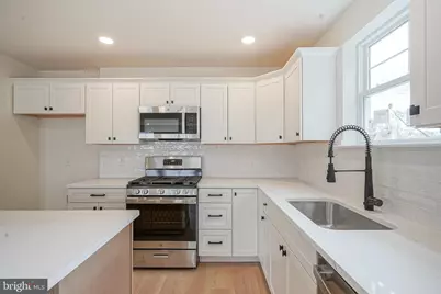 300 Lincoln Avenue, Paulsboro, NJ 08066 - Photo 5