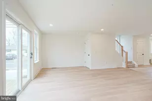 300 Lincoln Ave, Paulsboro, NJ 08066 - Photo 13