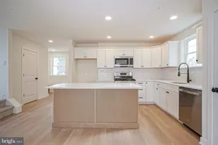 300 Lincoln Ave, Paulsboro, NJ 08066 - Photo 3