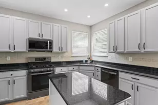 415 Stockton Loop, Monroe Township, NJ 08094 - Photo 17