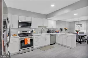 743 Lois Dr, Monroe Township, NJ 08094 - Photo 11