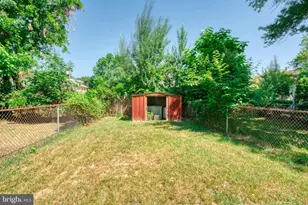 225 W Buck St, Paulsboro, NJ 08066 - Photo 5