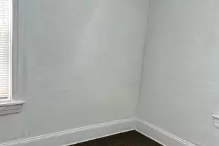 225 W Buck St, Paulsboro, NJ 08066 - Photo 9