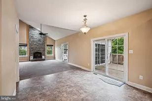 122 Whitetail Pass, Franklin Township, NJ 08322 - Photo 3