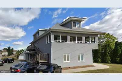 301 B Oakwood Avenue, Glassboro, NJ 08028 - Photo 1