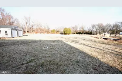 78 W Tomlin Station Road, East Greenwich Township, NJ 08056 - Photo 3