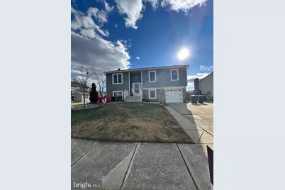 304 Thackeray, Monroe Township, NJ 08094 - Photo 1