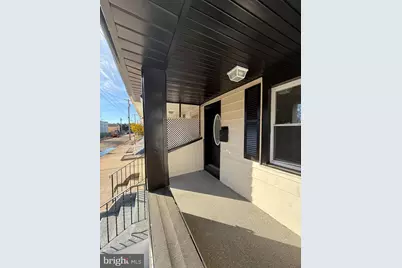 333 W Buck Street, Paulsboro, NJ 08066 - Photo 3