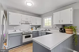 284 Radix Rd, Monroe Township, NJ 08094 - Photo 9