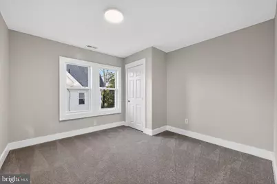 269 W Broad Street, Paulsboro, NJ 08066 - Photo 25