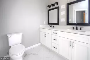 36 Saddlebrook Dr, Sewell, NJ 08080 - Photo 65