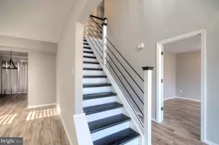 36 Saddlebrook Dr, Sewell, NJ 08080 - Photo 11