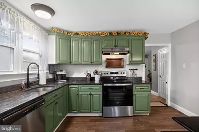 8 Lake Street, Harrison Township, NJ 08062 - Photo 15