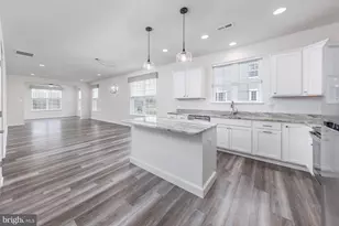 43 Queensferry Dr, Monroe Township, NJ 08094 - Photo 7