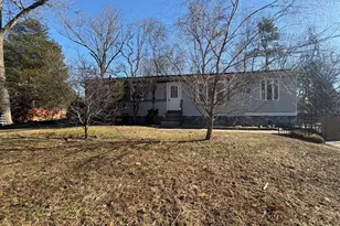 916 Willow Ln, Monroe Township, NJ 08094 - Photo 1