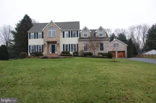 176 Patricia Dr, Swedesboro, NJ 08085 - Photo 1