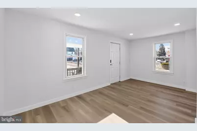 129 W Washington Street, Paulsboro, NJ 08066 - Photo 7