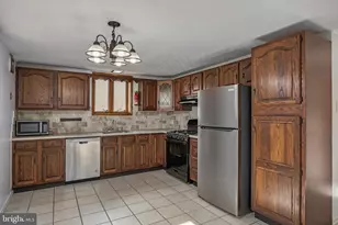 118 Somerset Rd, Glassboro, NJ 08028 - Photo 9