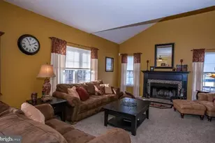 51 Nocentino Dr, Swedesboro, NJ 08085 - Photo 9