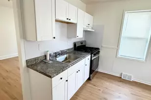 335 W Buck St, Paulsboro, NJ 08066 - Photo 5